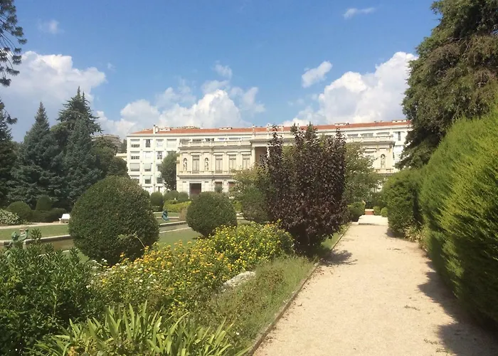 Les Grands Cedres D3 Apartmán Nice